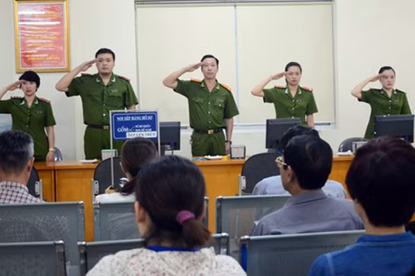 Ứng dụng công nghệ để phục vụ nhân dân tốt nhất ảnh 1