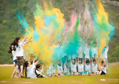 Những slogan áo đồng phục "bá đạo" nhất năm 2017, giới trẻ háo hức ảnh 8