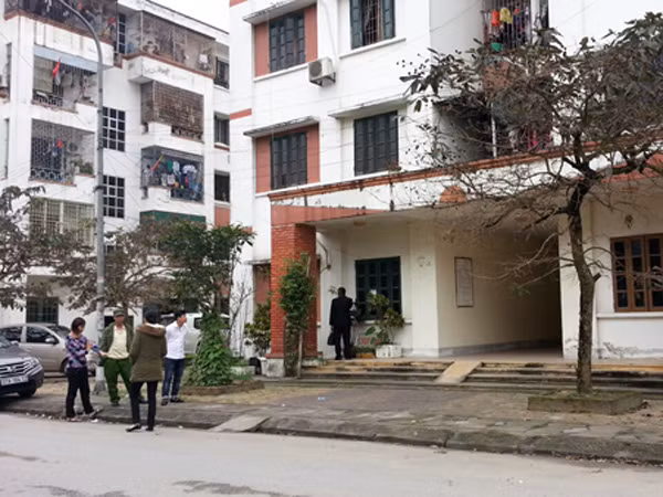 Phát hiện người đàn ông treo cổ chết trong nhà ảnh 1