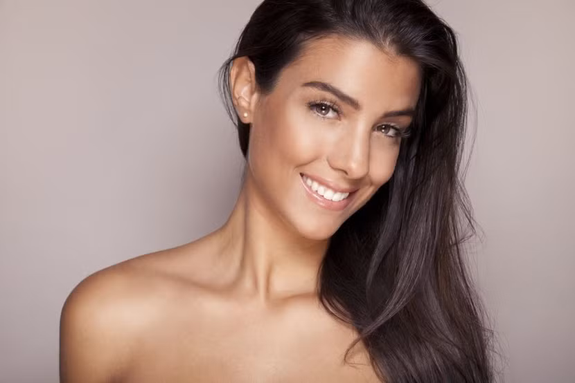 "Nóng rực" với siêu mẫu của Sagna trên biển ảnh 11