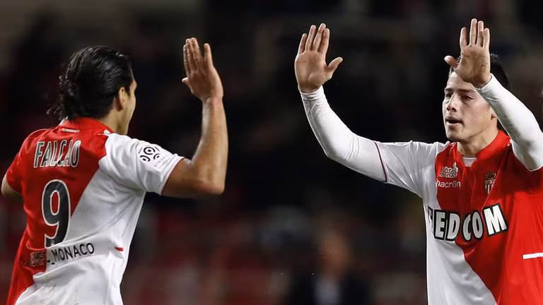 James Rodriguez “rủ rê” Falcao gia nhập Real Madrid ảnh 3