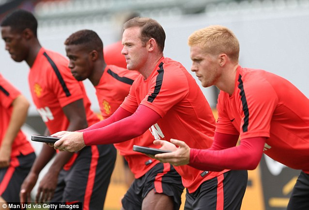 Chùm ảnh: Buổi tập đầu tiên của M.U trên đất Mỹ ảnh 4