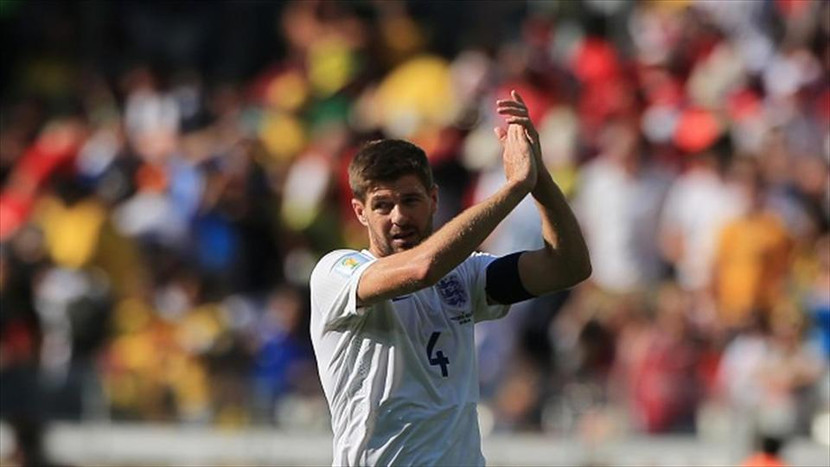 Steven Gerrard giã từ đội tuyển quốc gia, toàn tâm, toàn ý cho Liverpool ảnh 2