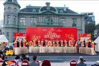 Tết Việt ấm áp gắn kết cộng đồng kiều bào 