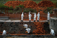 Cận cảnh đại dịch ở Nepal với sức tàn phá có thể còn hơn Ân Độ