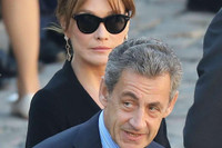 [Ảnh] Carla Bruni - từ người mẫu, ca sĩ, đệ nhất phu nhân đến vợ của “tội phạm”