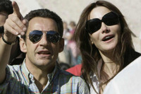 [Ảnh] Carla Bruni - từ người mẫu, ca sĩ, đệ nhất phu nhân đến vợ của “tội phạm”