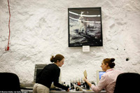  [Ảnh] Bên trong hầm ngầm bí mật lưu giữ 11 triệu bức ảnh vô giá của nước Mỹ