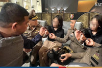 Chi tiết bất thường về thiếu niên 14 tuổi xả súng ở trung tâm thương mại Bangkok