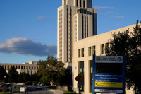  [Ảnh] Tổng thống Donald Trump và pha diễn trên “sân khấu chính trị” của nước Mỹ