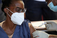 Giải mã bí ẩn về dịch Covid-19 suy yếu bất thường ở Nhật Bản và châu Phi