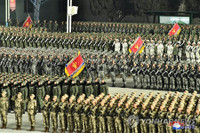 [Ảnh] Triều Tiên lại duyệt binh, phô diễn những loại vũ khí ‘mạnh nhất thế giới’