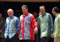 Khi các nhà lãnh đạo thế giới làm… người mẫu thời trang