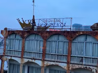 Toàn cảnh “nghĩa địa” du thuyền ở hồ Tây, Hà Nội