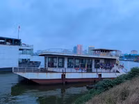 Toàn cảnh “nghĩa địa” du thuyền ở hồ Tây, Hà Nội