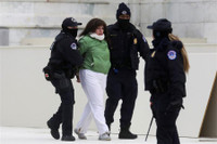 [Ảnh] Toàn cảnh Washington của Mỹ giới nghiêm vì biểu tình bạo loạn tại tòa nhà Quốc hội