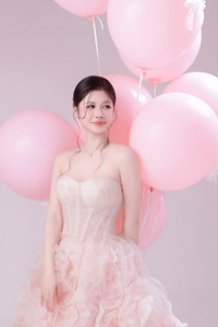 Gia đình Đăng Khôi – Thuỷ Anh ngọt ngào trong bộ ảnh mừng sinh nhật 