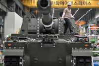 Nhằm vào thị trường ngách vũ khí toàn cầu, Hàn Quốc đạt doanh thu ‘khủng’