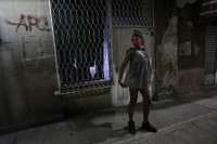 [Ảnh] Đại dịch, nghèo đói đẩy hàng nghìn phụ nữ Mexico thành “gái đứng đường”