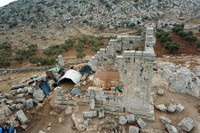 [Ảnh] Cảnh tha hương của người Syria khi lánh nạn trong các khu di tích cổ