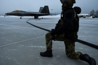 [Ảnh] Cận cảnh binh sĩ Mỹ huấn luyện chiến đấu tại khu vực Bắc Cực 