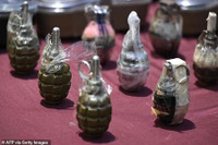 Hình ảnh mới nhất vụ Venezuela trấn áp băng đảng biến nhà tù thành tụ điểm ăn chơi