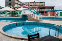 Hình ảnh mới nhất vụ Venezuela trấn áp băng đảng biến nhà tù thành tụ điểm ăn chơi