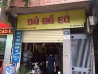 Hàng trăm cổ vật trộm cắp được ngụy trang trong căn nhà buôn gỗ cũ