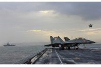 Nga ‘lận đận’ thế nào trong chế tạo máy bay hoạt động trên tàu sân bay?