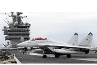 Nga ‘lận đận’ thế nào trong chế tạo máy bay hoạt động trên tàu sân bay?