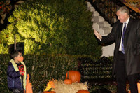 [ẢNH] Halloween cuối cùng trong nhiệm kỳ tổng thống đầu tiên của ông Donald Trump