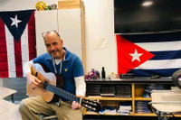 [Ảnh] Mỹ nở rộ phong trào ủng hộ “Hãy để Cuba sống!”