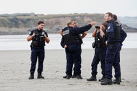 Người di cư liên tục liều mạng vượt biển Manche tới nước Anh