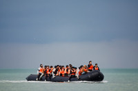 Người di cư liên tục liều mạng vượt biển Manche tới nước Anh