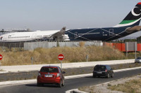 [Ảnh] Vì sao “Cung điện bay” của cựu Tổng thống Libya Gadhafi “mắc kẹt” ở Pháp?