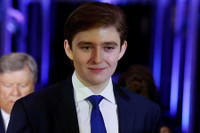 Thời trung học của 'cậu út' Barron Trump qua hé lộ của bạn bè