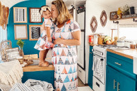 [ẢNH] Cận cảnh căn nhà di động đặc biệt trên xe buýt của cặp vợ chồng Mỹ