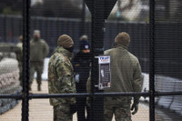 [Ảnh] Tòa nhà Quốc hội Mỹ “sốc lại” an ninh thế nào trước lễ nhậm chức?