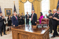 Quá trình chuyển giao quyền lực của nước Mỹ 2024 có gì mới?