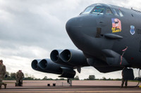 B-52 Mỹ quần thảo ở châu Âu nhằm gửi thông điệp gì tới Nga?