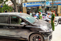 [ẢNH] Một ngày 'ướt sũng mồ hôi' khi làm nhiệm vụ của Cảnh sát Trật tự (113)