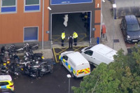 [Ảnh] Cảnh sát London bị sát hại ngay trong trại giam