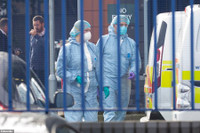 [Ảnh] Cảnh sát London bị sát hại ngay trong trại giam