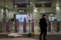 Hồng Kông: Gió giật tới 234km/h, hàng chục người bị thương trong bão Wipha