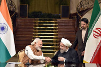 Vì sao tàu chở dầu cho Ấn Độ đi qua Biển Đỏ vẫn an toàn?