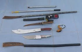 Hướng dẫn mới nhất về xử lý hình sự với người sử dụng dao có tính sát thương cao