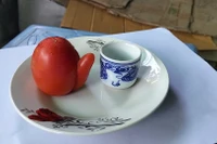 Cần Thơ: Kỳ lạ trái cà chua có hình thù giống ấm trà