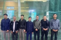 Bắt quả tang nhóm đối tượng đánh xóc đĩa trong nhà thờ họ