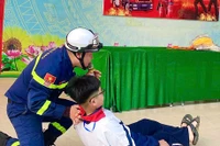 Hơn 650 cán bộ, giáo viên, học sinh tham gia trải nghiệm, thực hành kỹ năng phòng cháy, chữa cháy