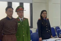  Bắt tạm giam "tổng tài" chỉ đạo đánh người tại quán cà phê 